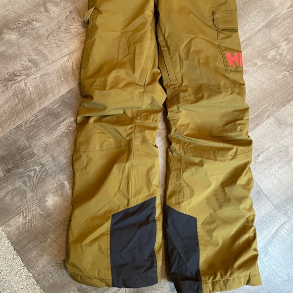 Helly Hanson Switch Cargo Insulated Pants - Picture 7 of 7
